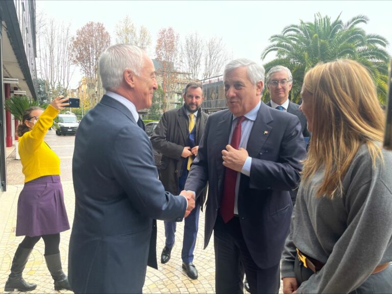 Assemblea pubblica, 15 Dicembre 2022 - Il Ministro Tajani arriva all'Assemblea Pubblica di Confindustria Assafrica & Mediterraneo
