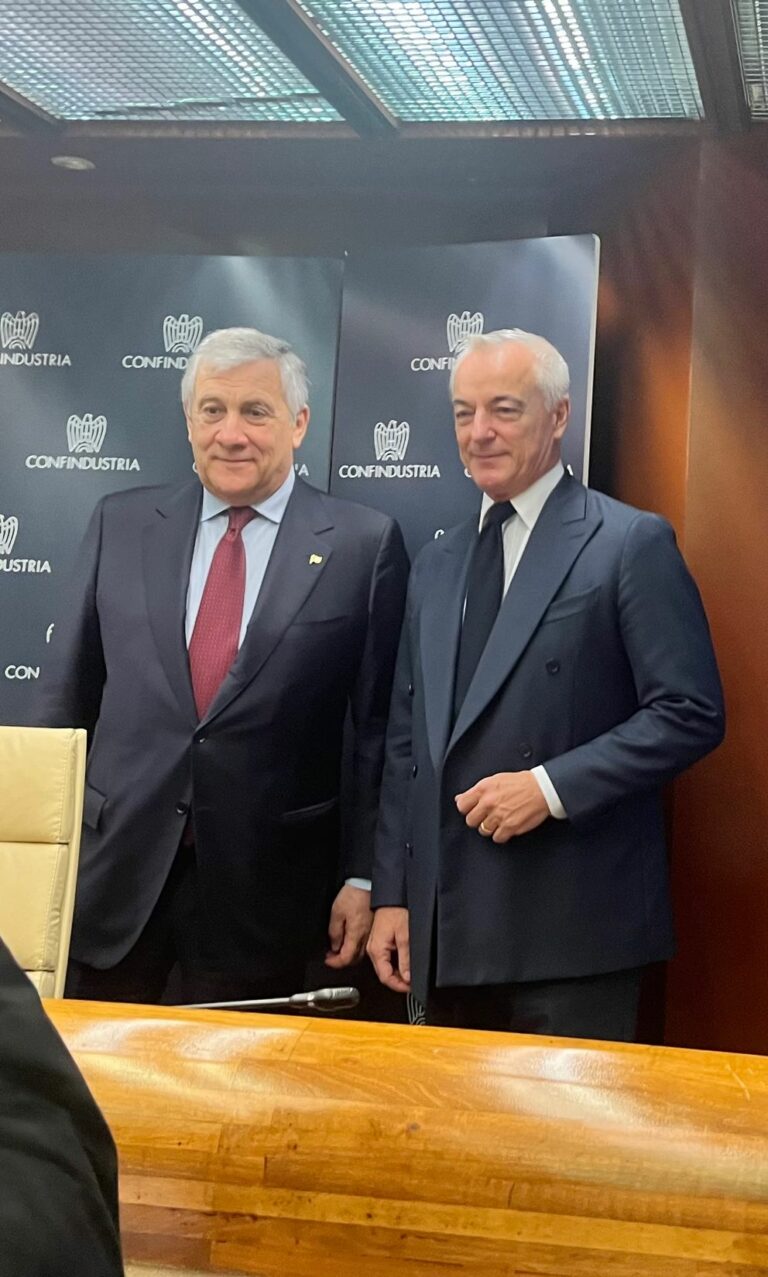 Assemblea pubblica, 15 Dicembre 2022 - Il presidente Dal Checco con il Ministro degli Affari Esteri e della Cooperazione Internazionale Tajani